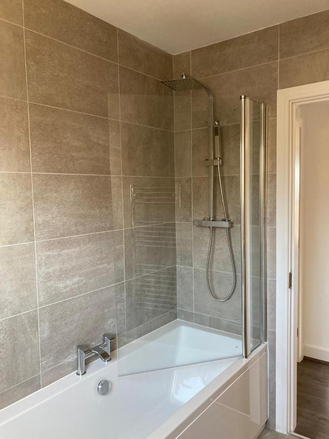 Spacious Newly Built Apartment Rhos On Sea, Colwyn Bay Extérieur photo